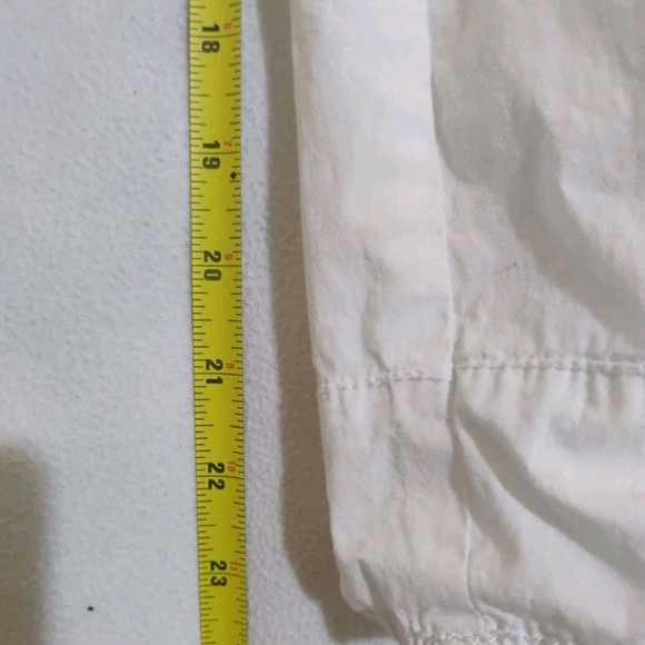 Chico's White Cropped Pants - Picture 12 of 12